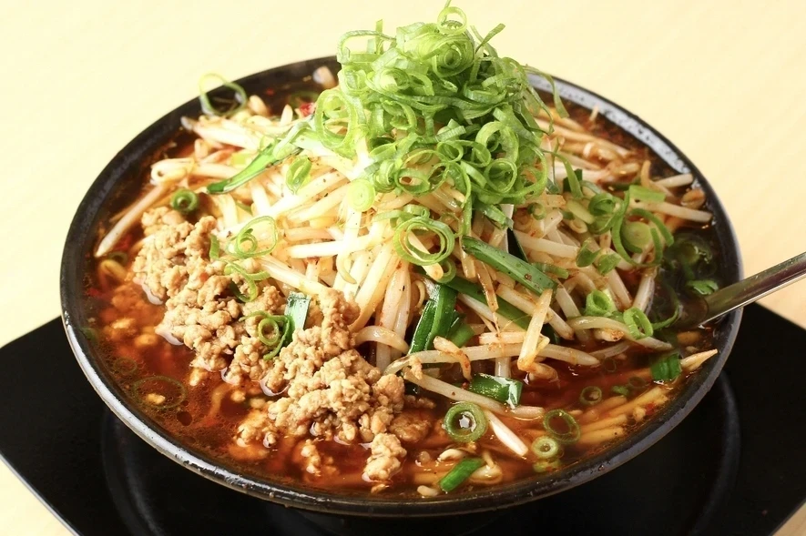 八楽笑:台湾らーめん野菜増し(赤)
