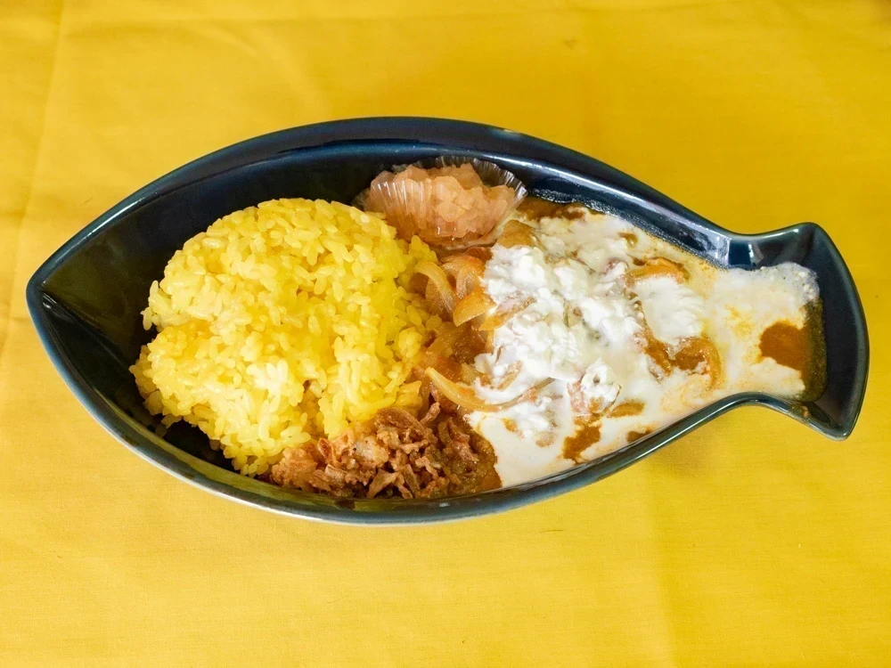 アモン:チーズチキンカレー