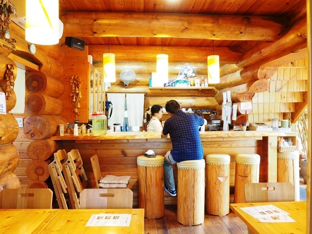 WOODSTOCK 店内
