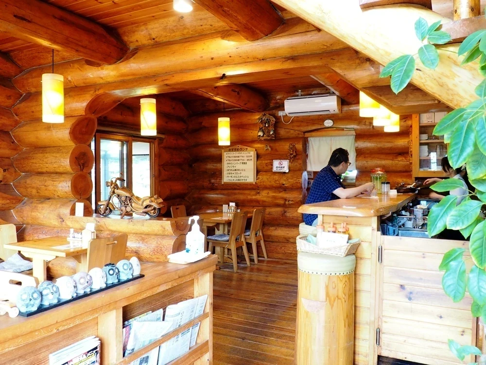 WOODSTOCK 店内