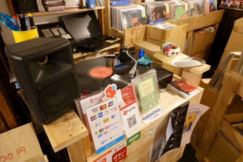 尾道レコード 試聴