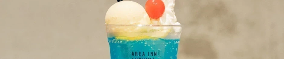 AREA INN FUSHIMICHO：カフェラウンジ 瀬戸内クリームソーダ
