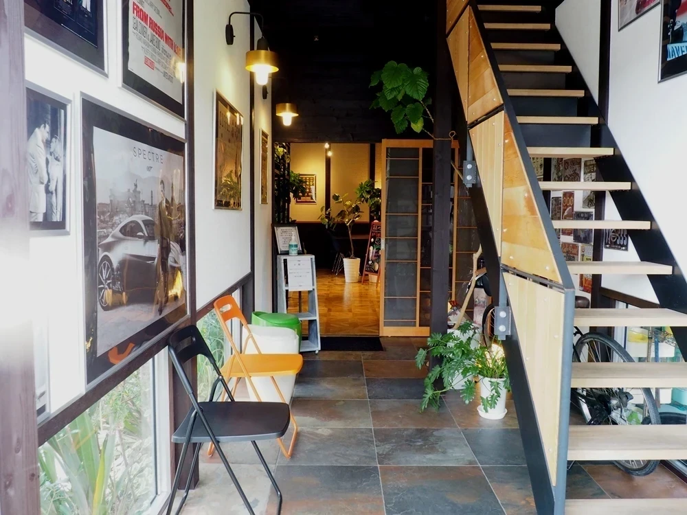 K.D.Cafe 店内入り口