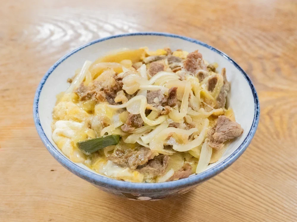 稲田屋:肉玉丼