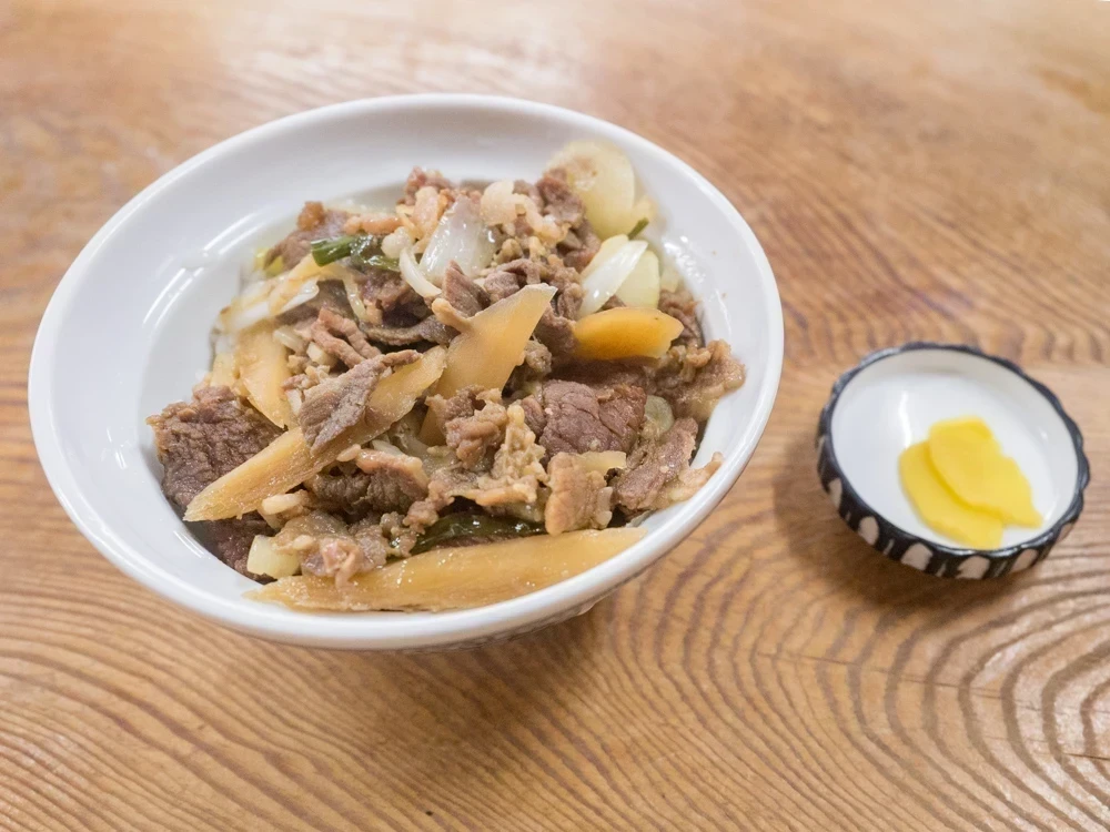 稲田屋:肉丼