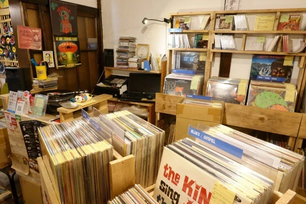 尾道レコード 店内