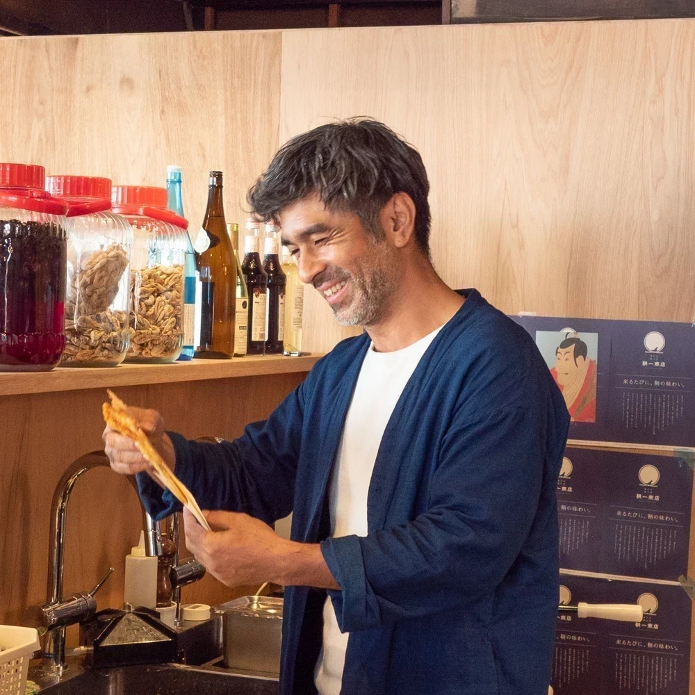 鞆一商店:店主 坂谷督史さん