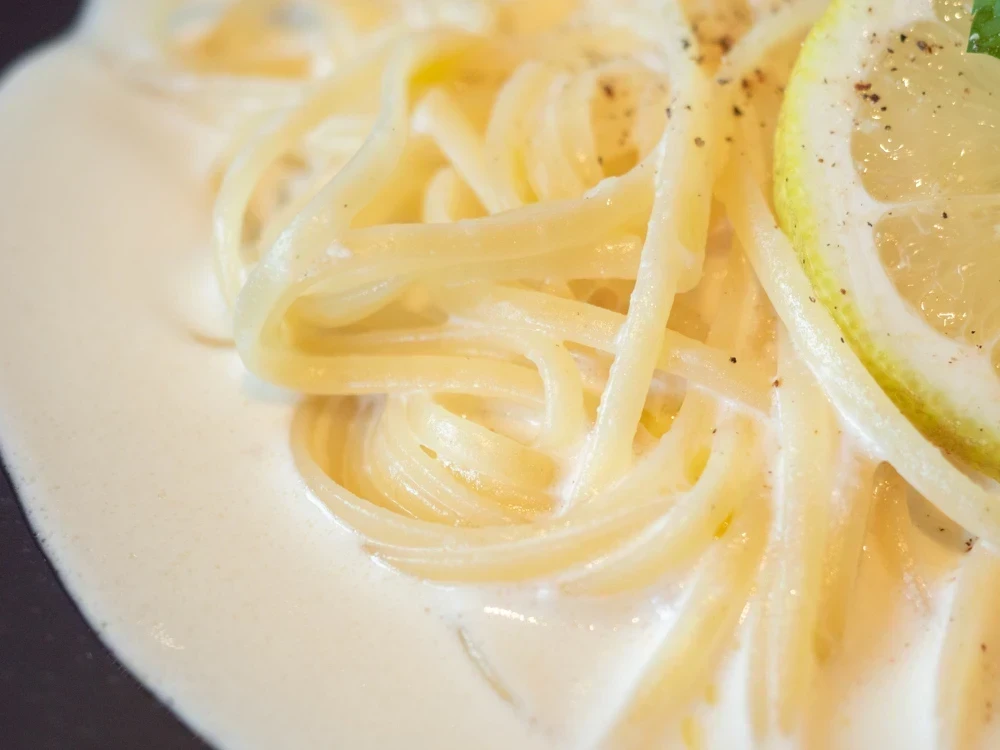 a cafe:瀬戸内レモンクリームパスタ