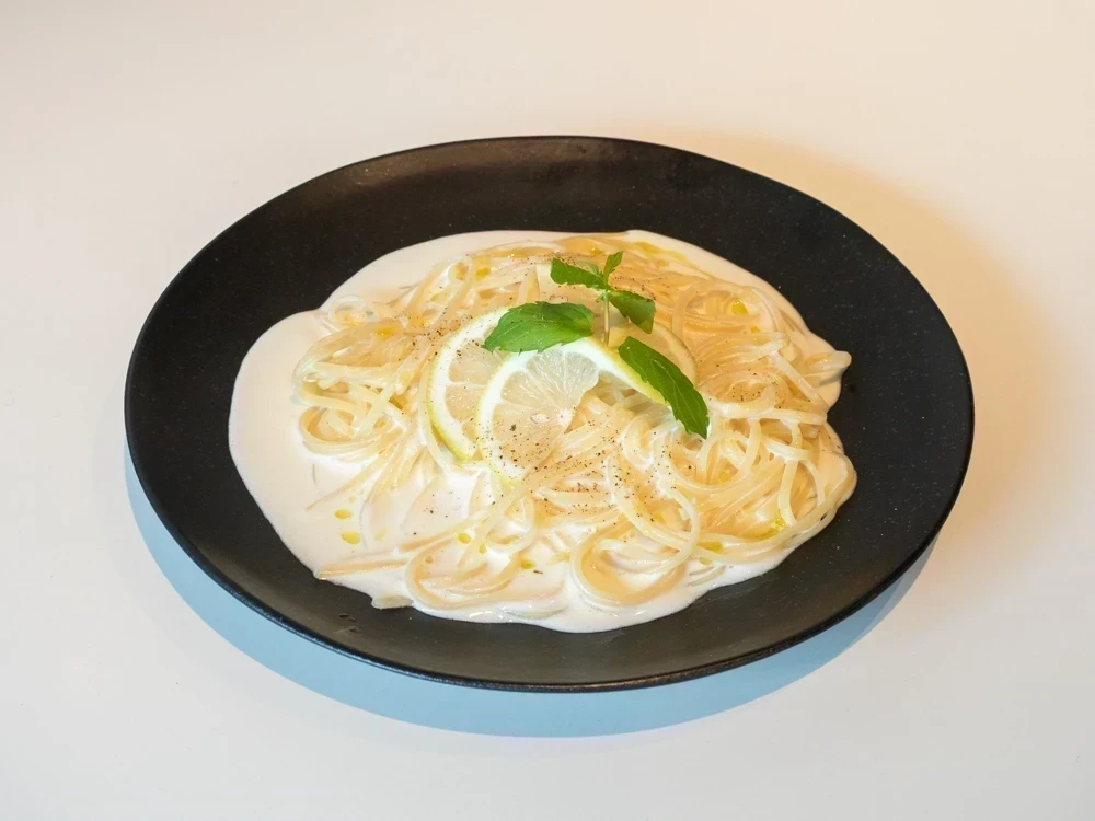 a cafe:瀬戸内レモンクリームパスタ