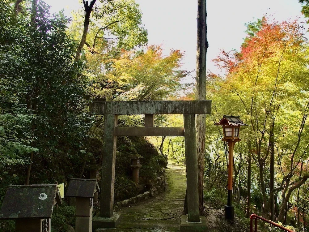 白雲大社参道4