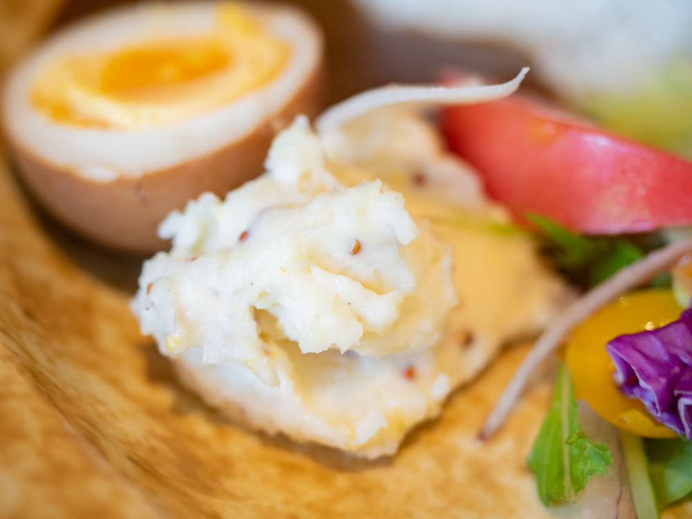 アップルスパイス：フライドチキンカレー