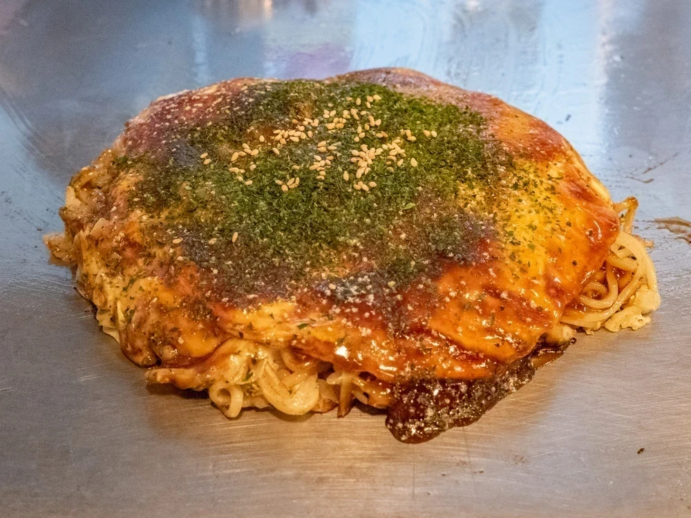 はっせい船町店。〜 こだわりは生麺とキャベツ・オリジナルソース！本場で修業した広島お好み焼を福山で