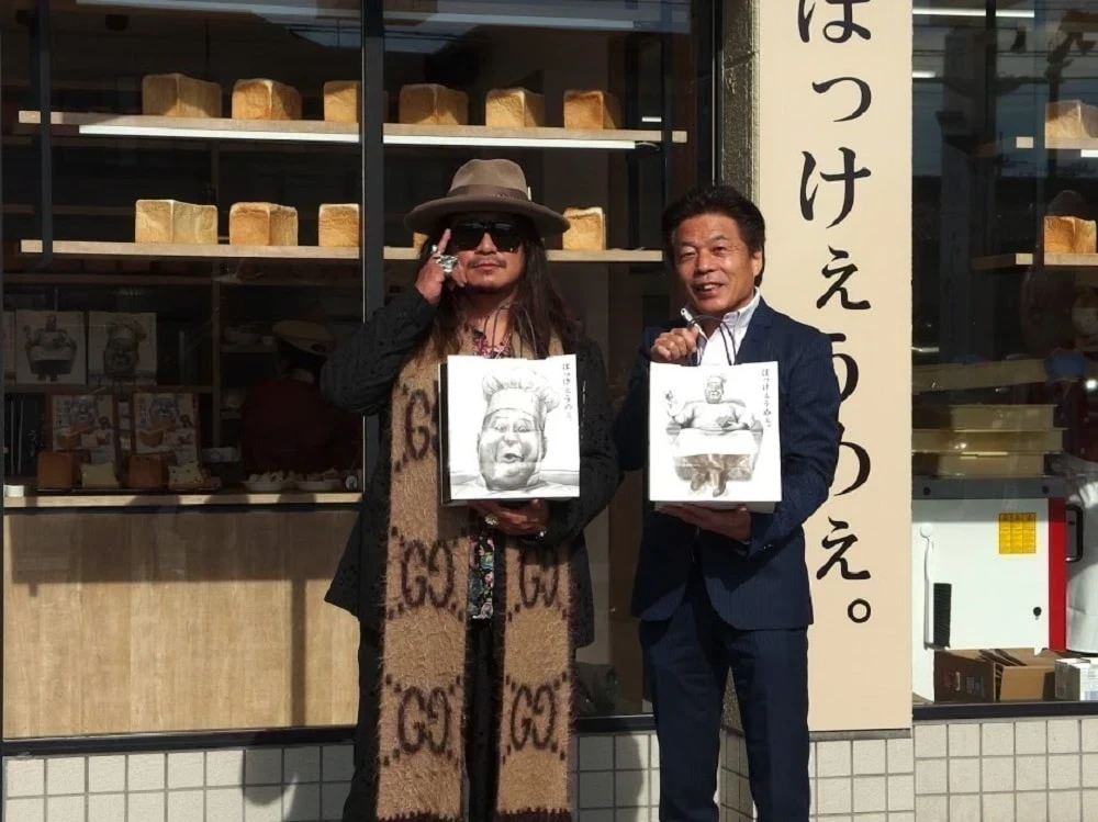 お、おいしいっ。う、うまっ。難波オーナー