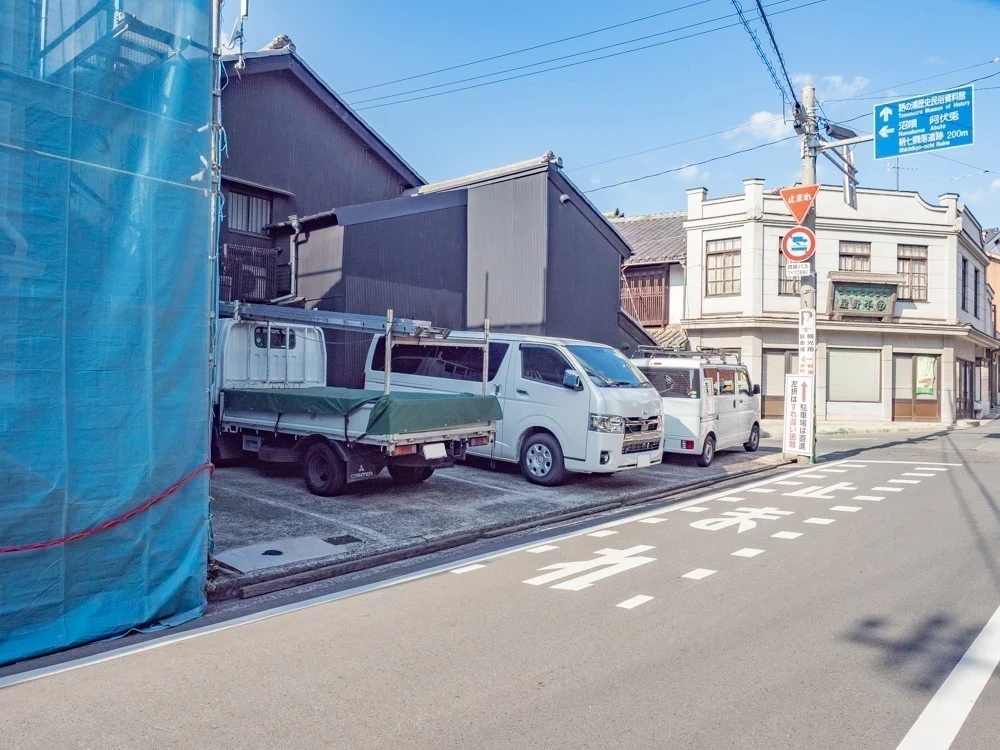 御舟宿いろは：駐車場