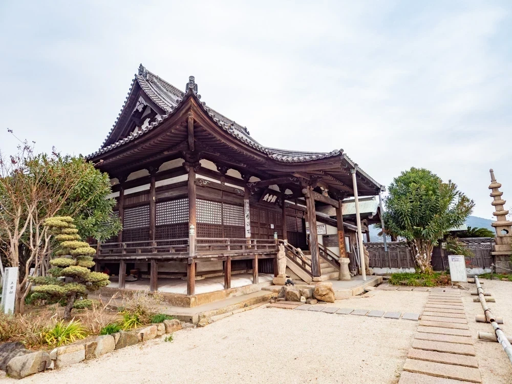 福禅寺:境内