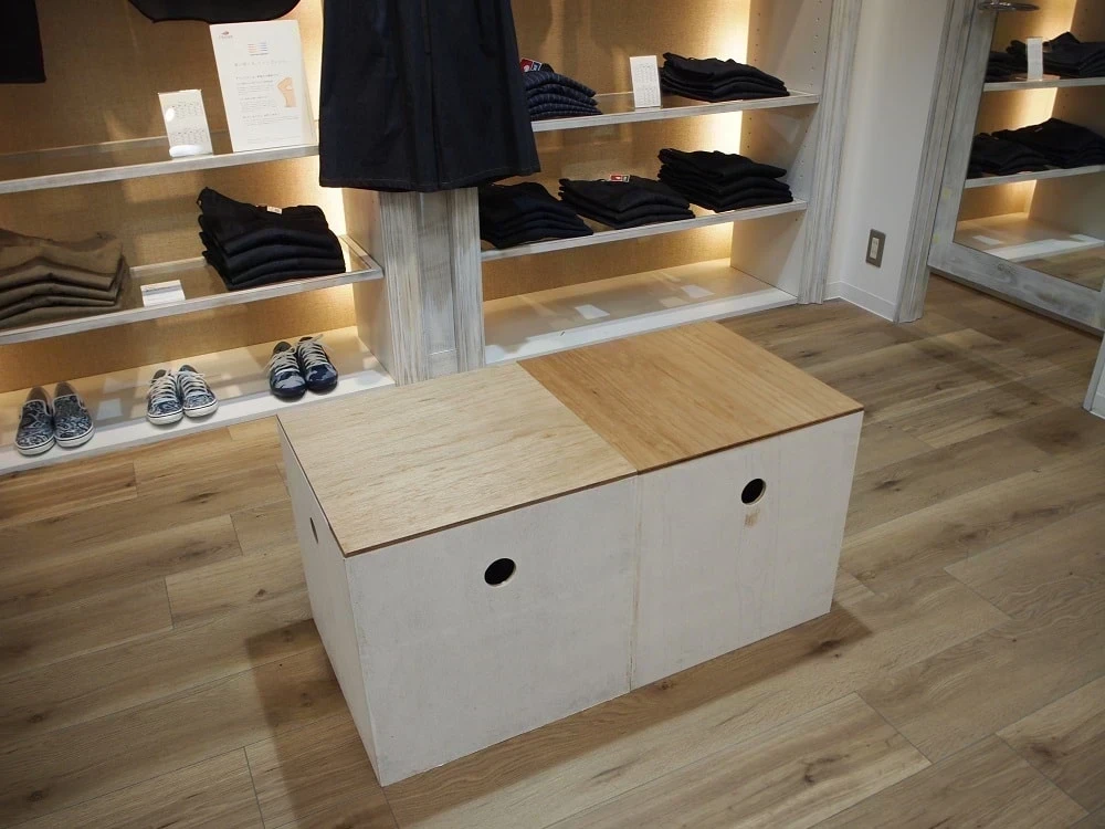 FUKUYAMA MONO SHOP 店内 箱