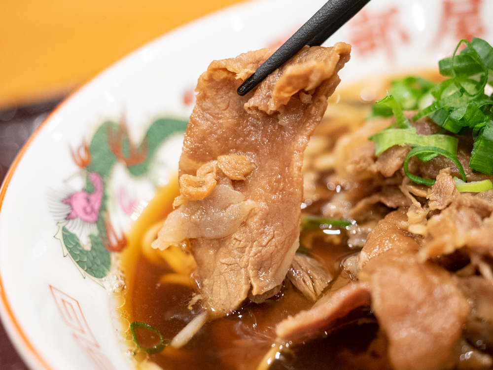 肉めしと同じくシッカリと甘い味が染み込んだ牛肉