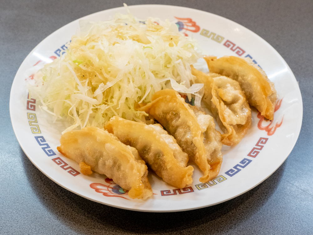 揚げギョウザ (5個 380円)