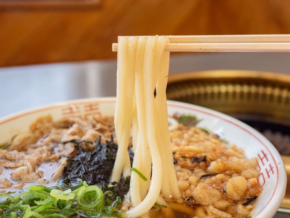 牛ちゃん尾道店：尾道中華うどん