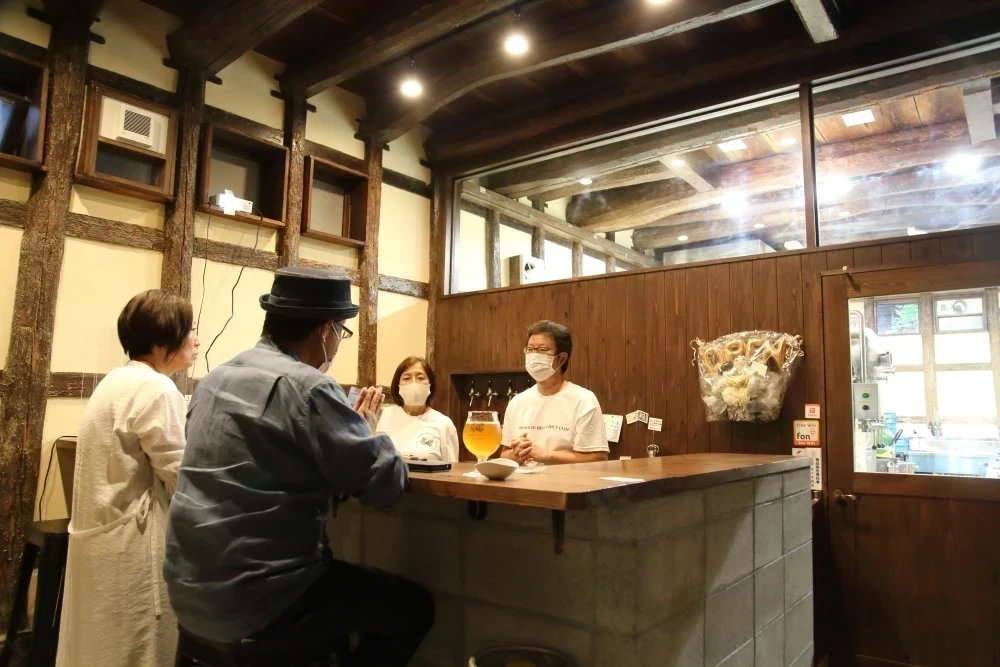 尾道ブルワリーの店内