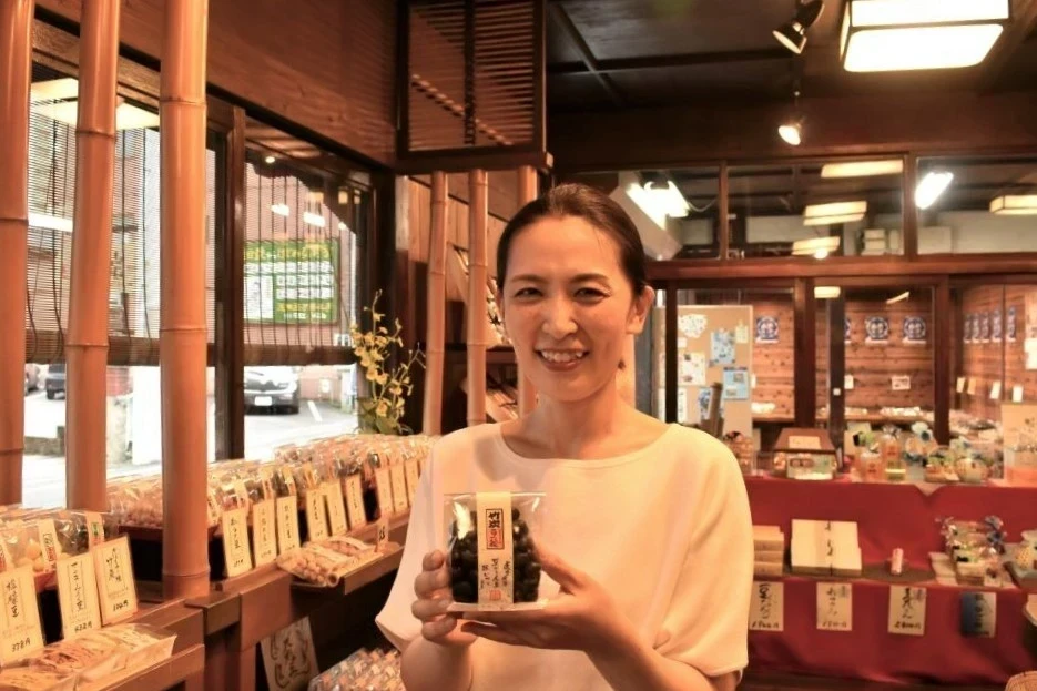 上迫安代常務