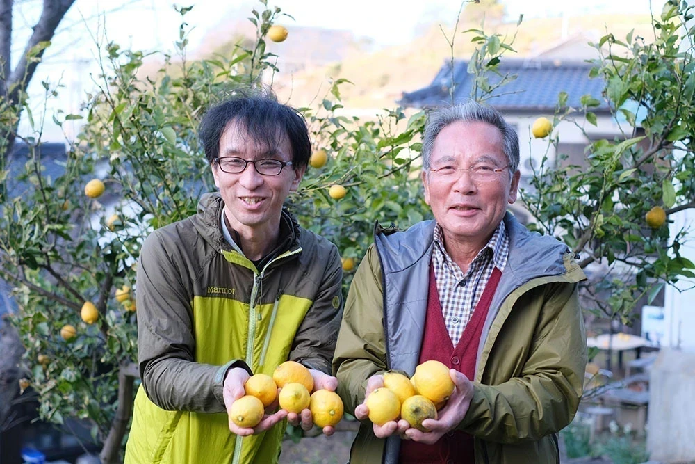 生産者とパシオン山脇 節史さん