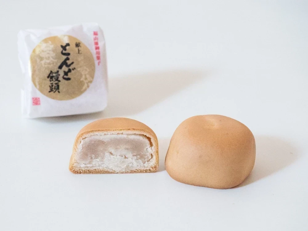 虎屋：とんど饅頭