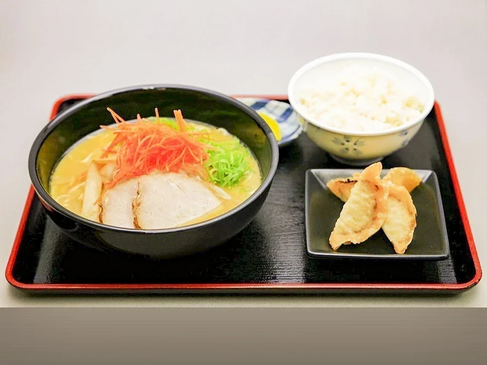 とんぺい:A定食 (ラーメン)