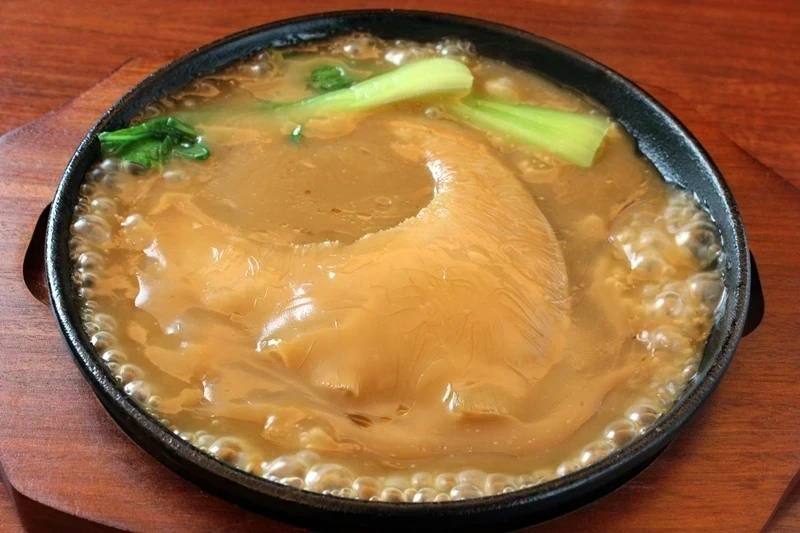 青冥:フカヒレの姿煮