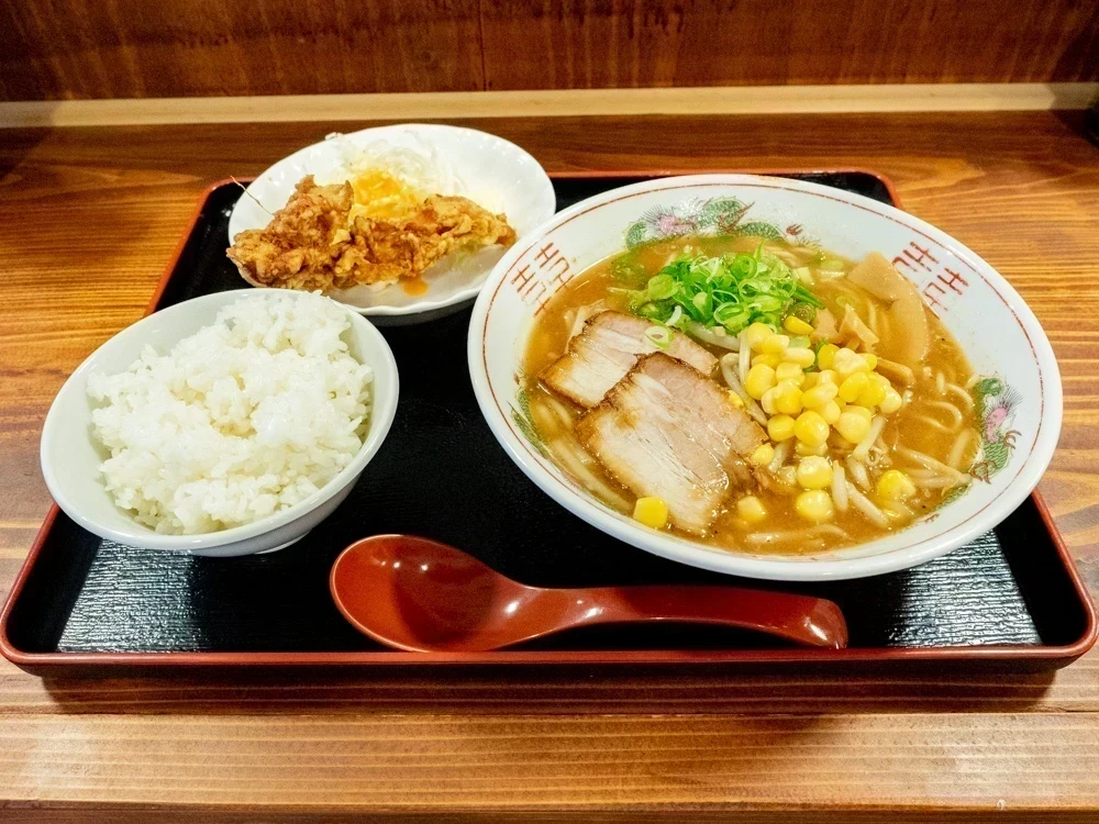 味噌ラーメン定食(過去の訪問時に撮影)