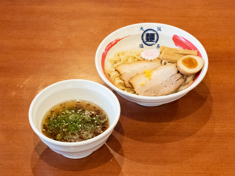 しおゑもん：塩つけ麺