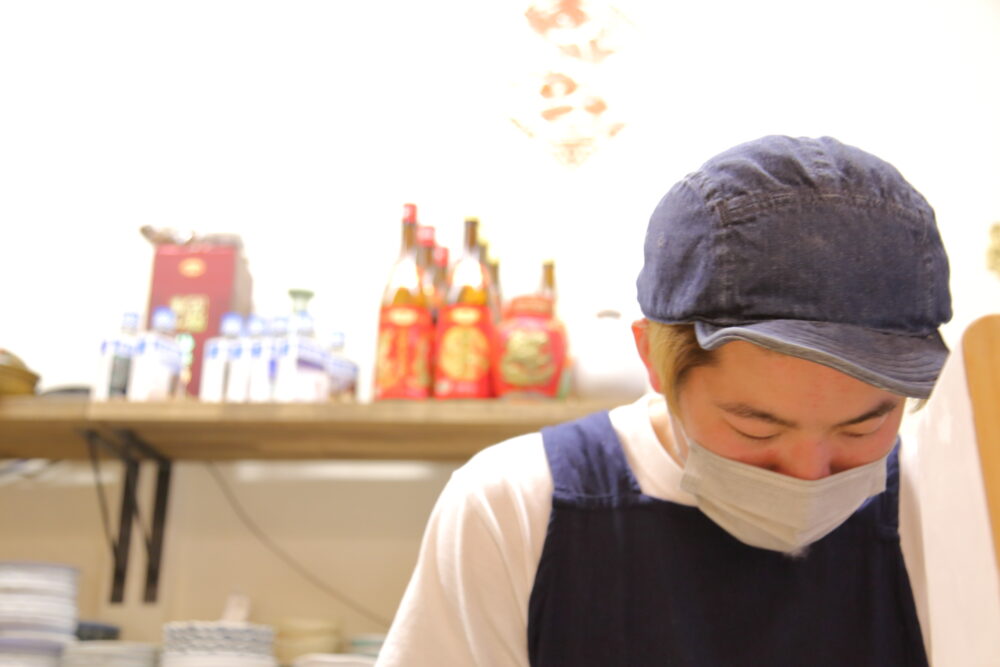 うーろんの新谷さん