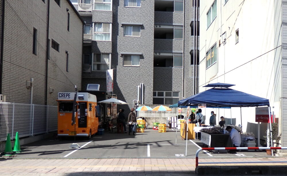 ANCHOR MARKET 駐車場