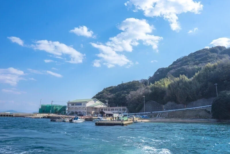 飛島 ～ 静かな時間が流れる椿の島