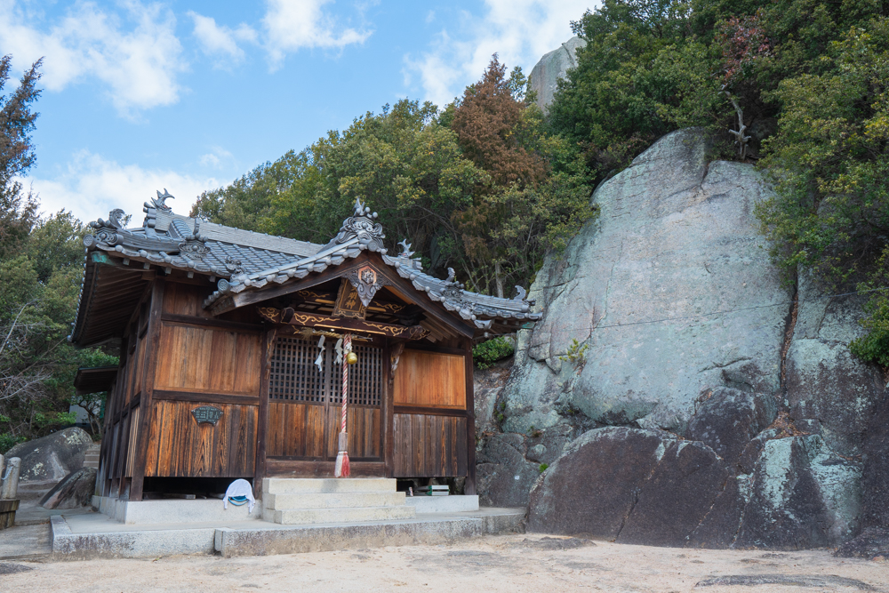 嶋神社の拝殿