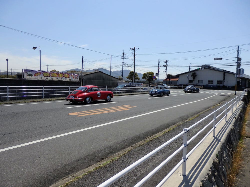 Vecchio Bambinoで走る車