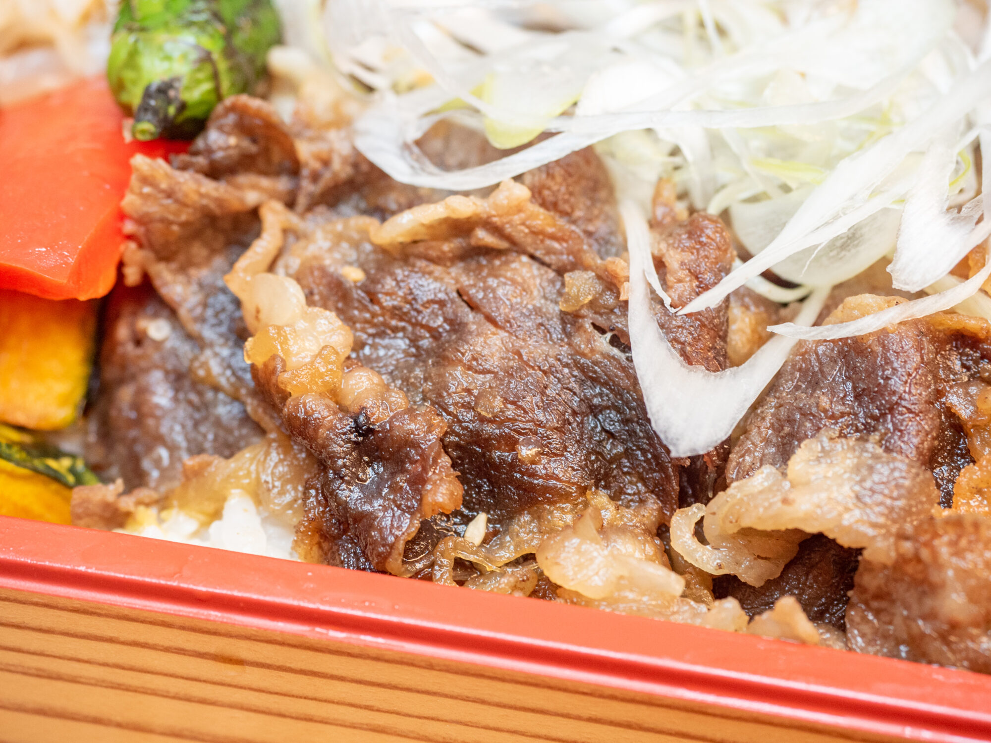 池口精肉店 福山駅前店：和牛コウネ弁当
