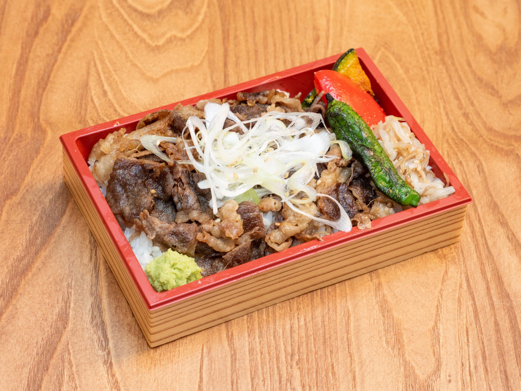 池口精肉店 福山駅前店：和牛コウネ弁当