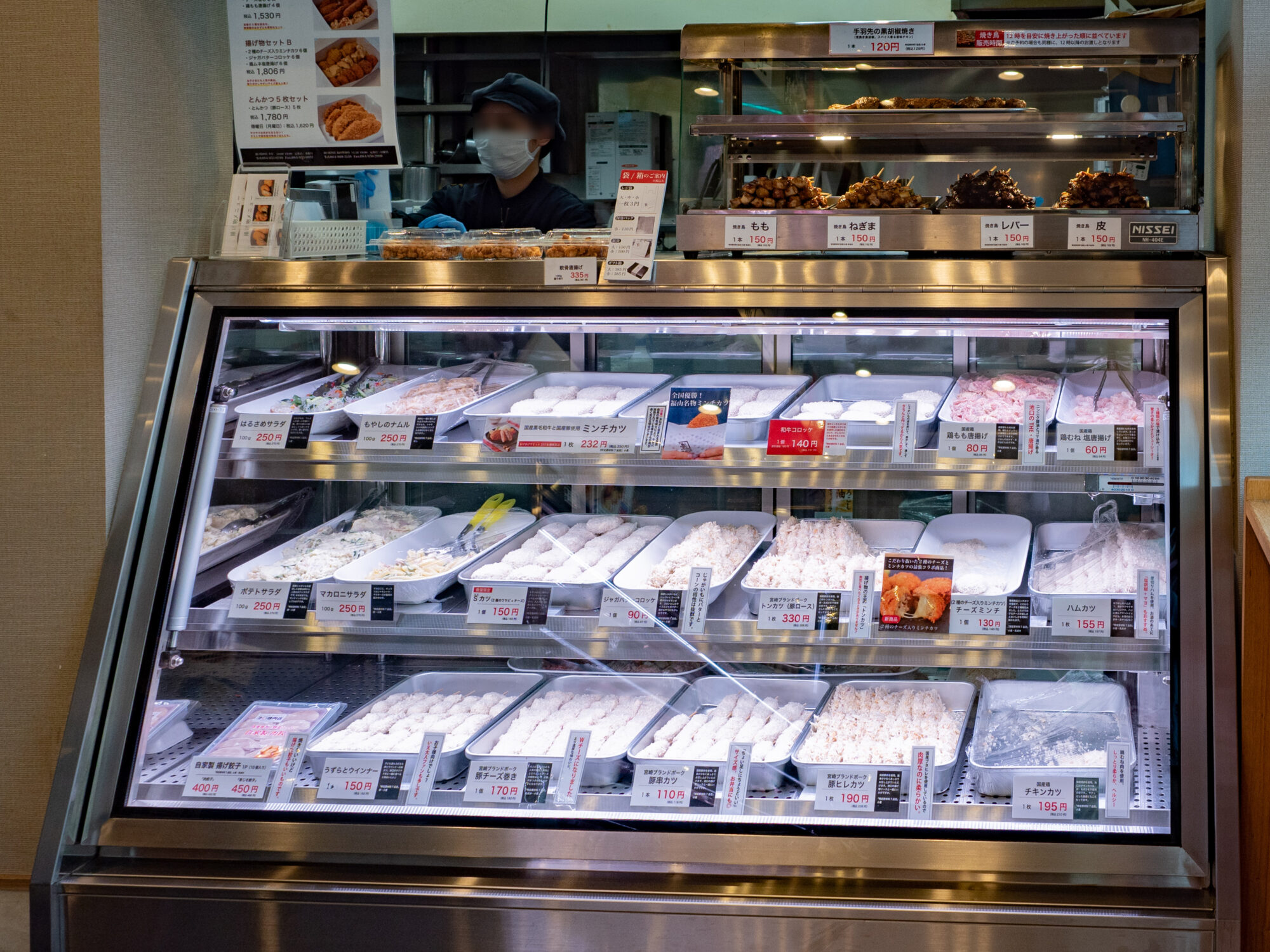 池口精肉店 本店：惣菜ショーケース