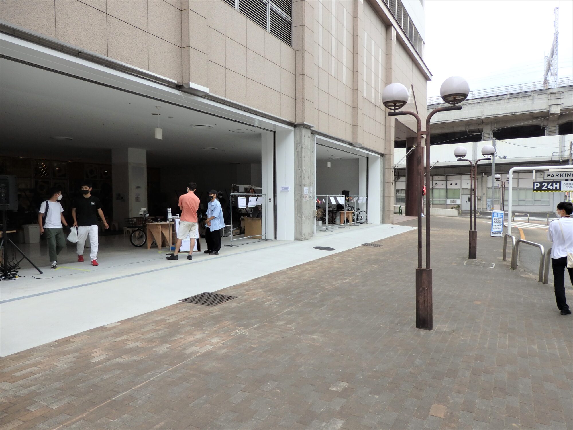 工場現場の一角が自由に利用できるのは、「ただいま」だけの希有な特権
