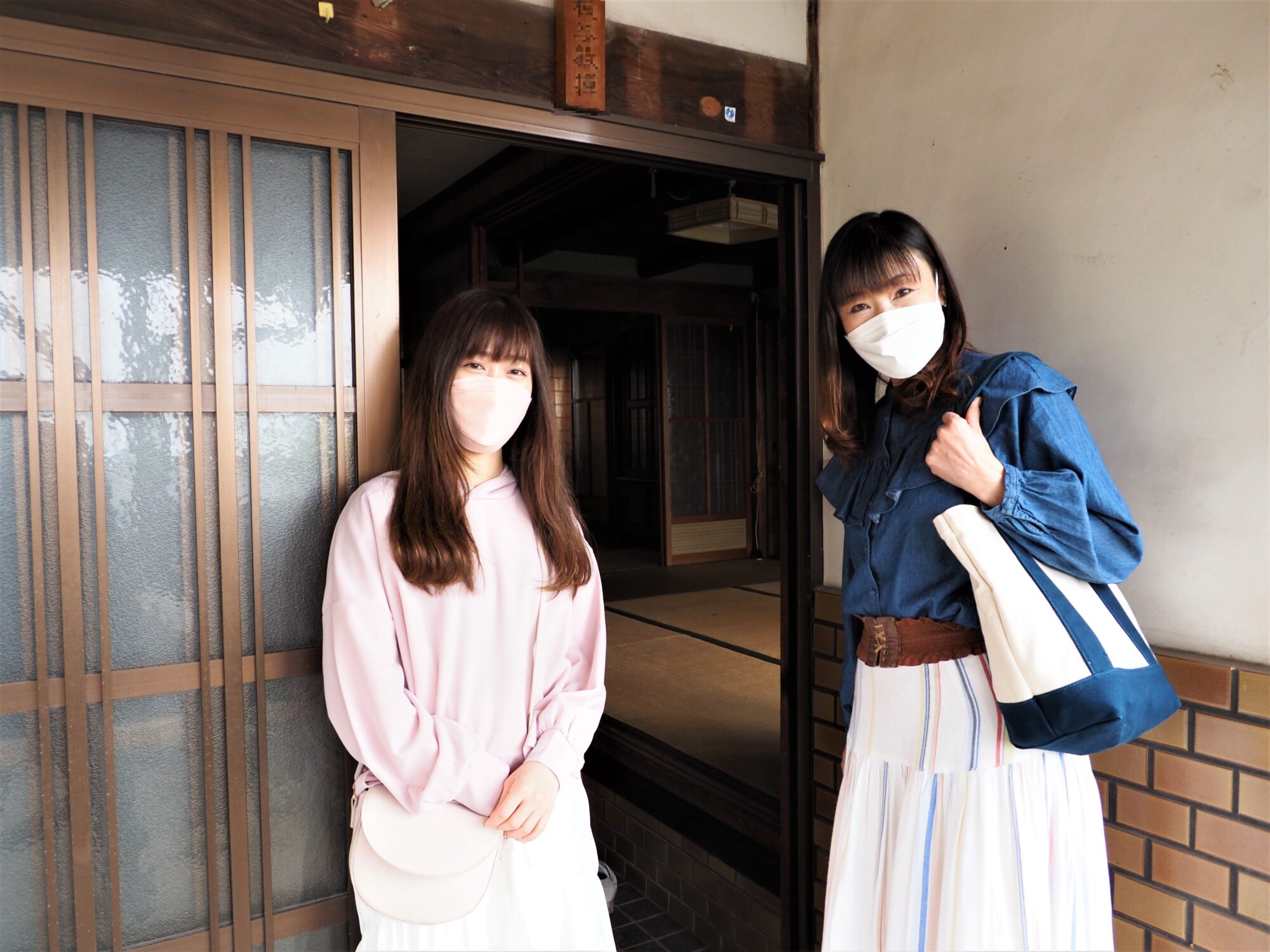 内見スタート。