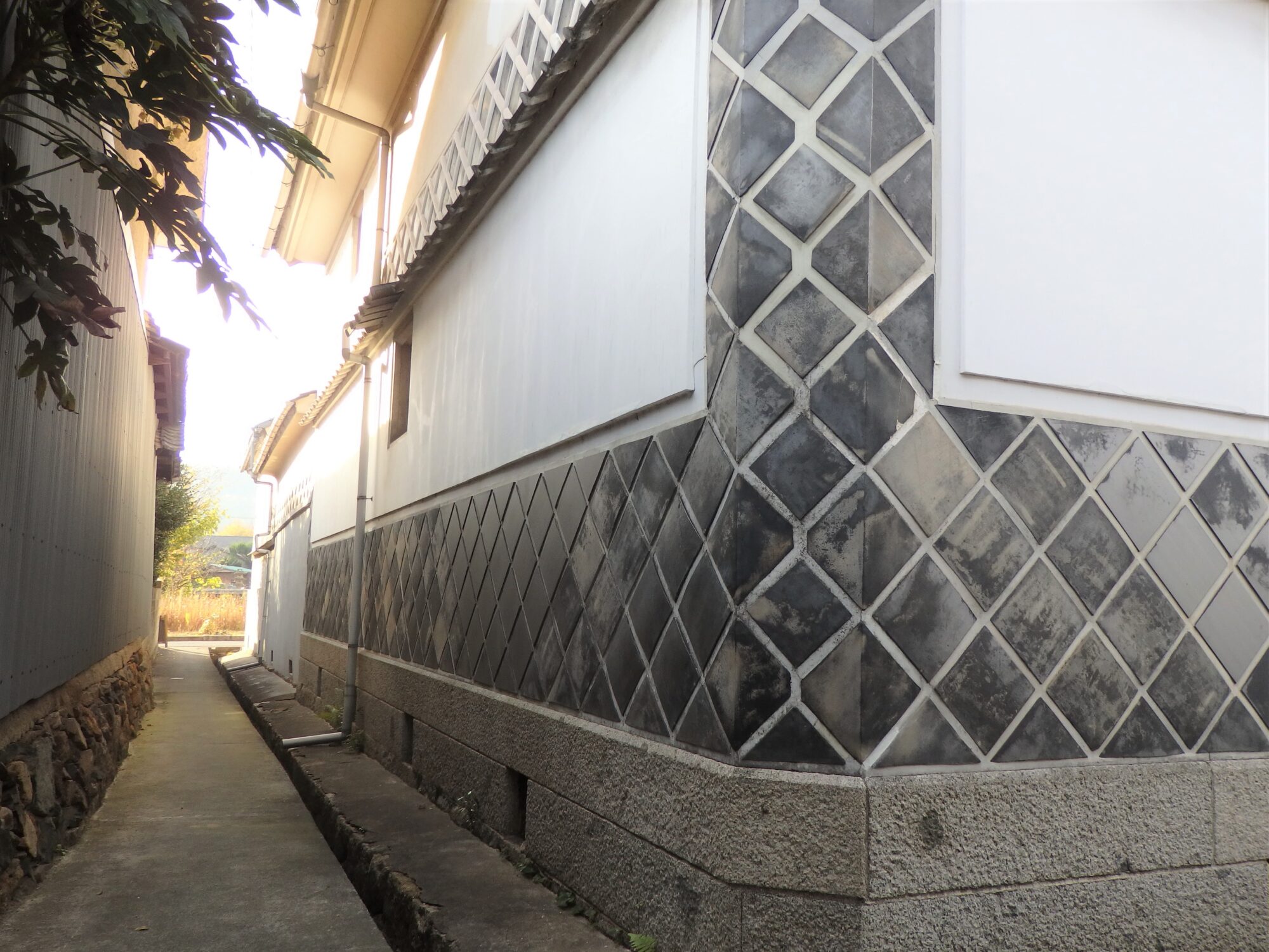 長屋門から南方の風景
