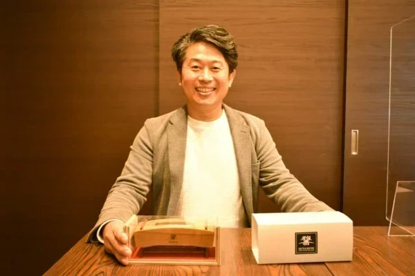 雅音(みやびね) ～ 琴の端材で作ったスマホスピーカーで福山琴を応援！