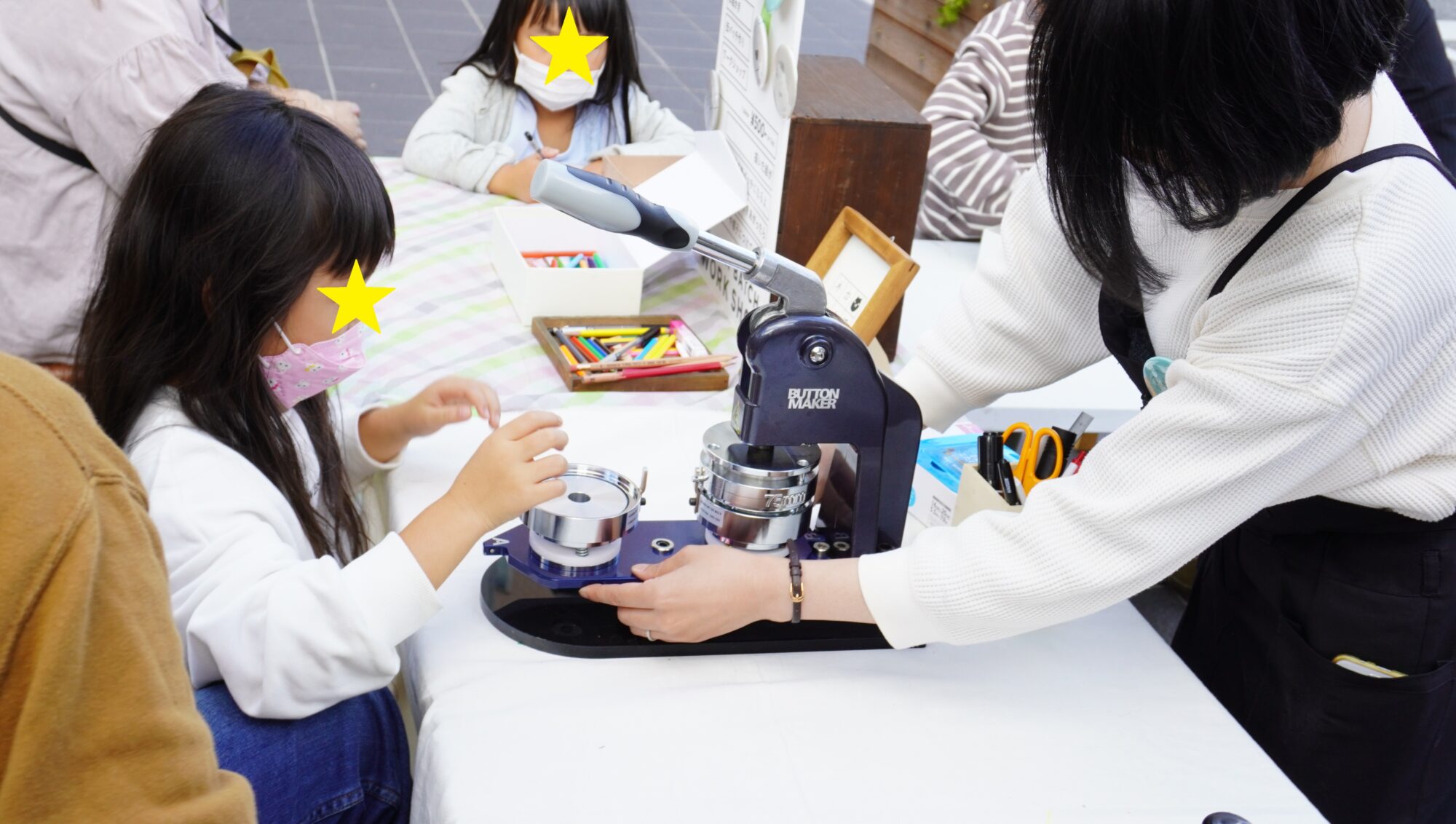 缶バッチ2