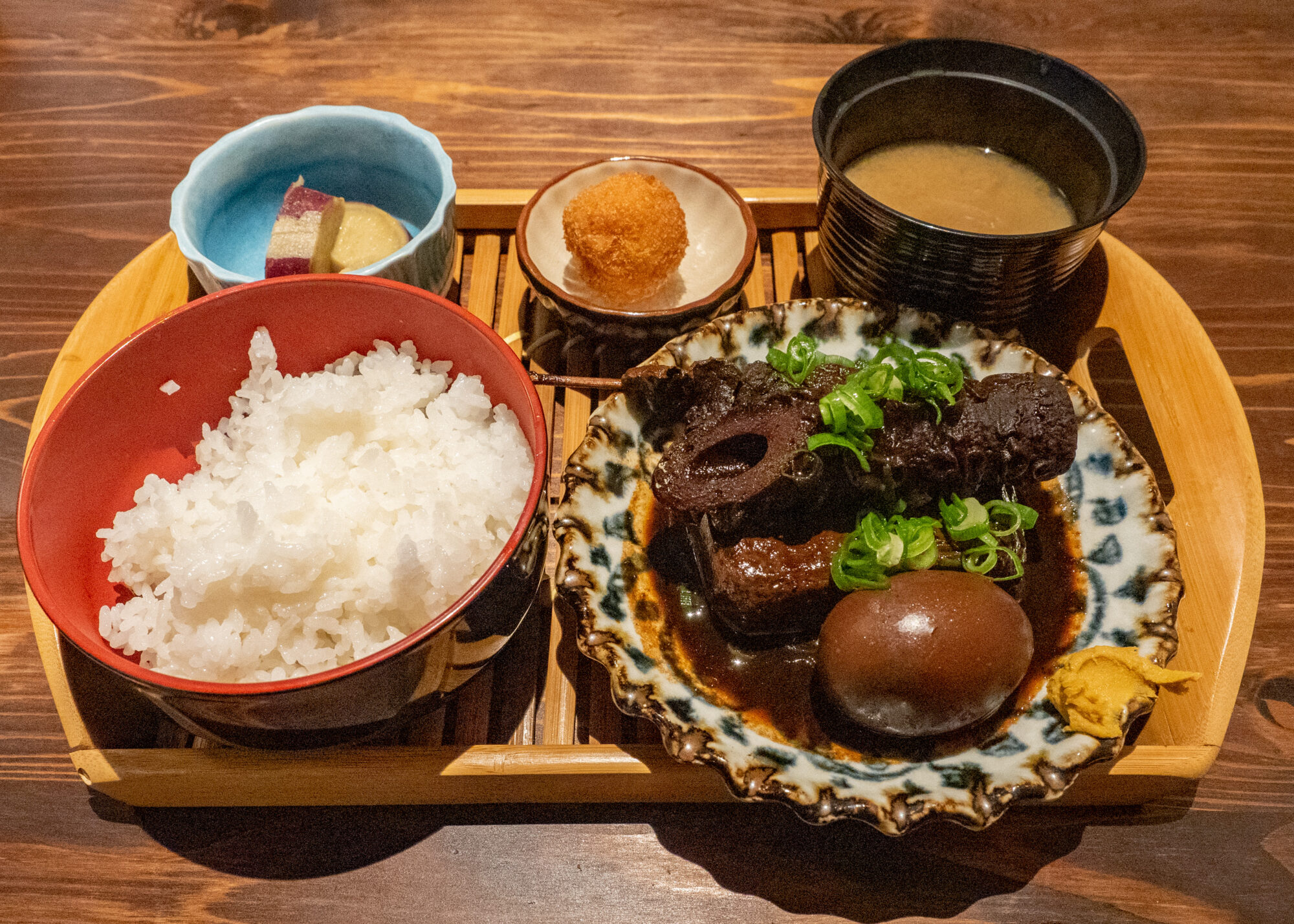 どて煮定食