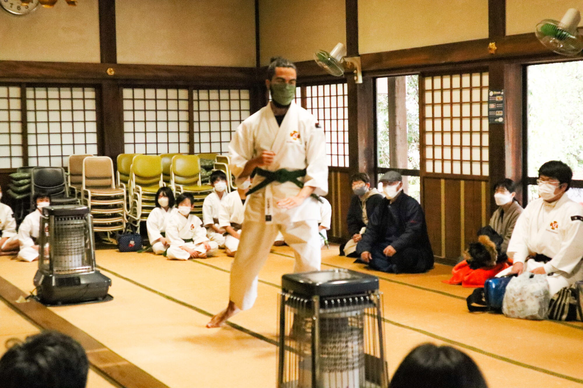 少林寺拳法 演武のようす