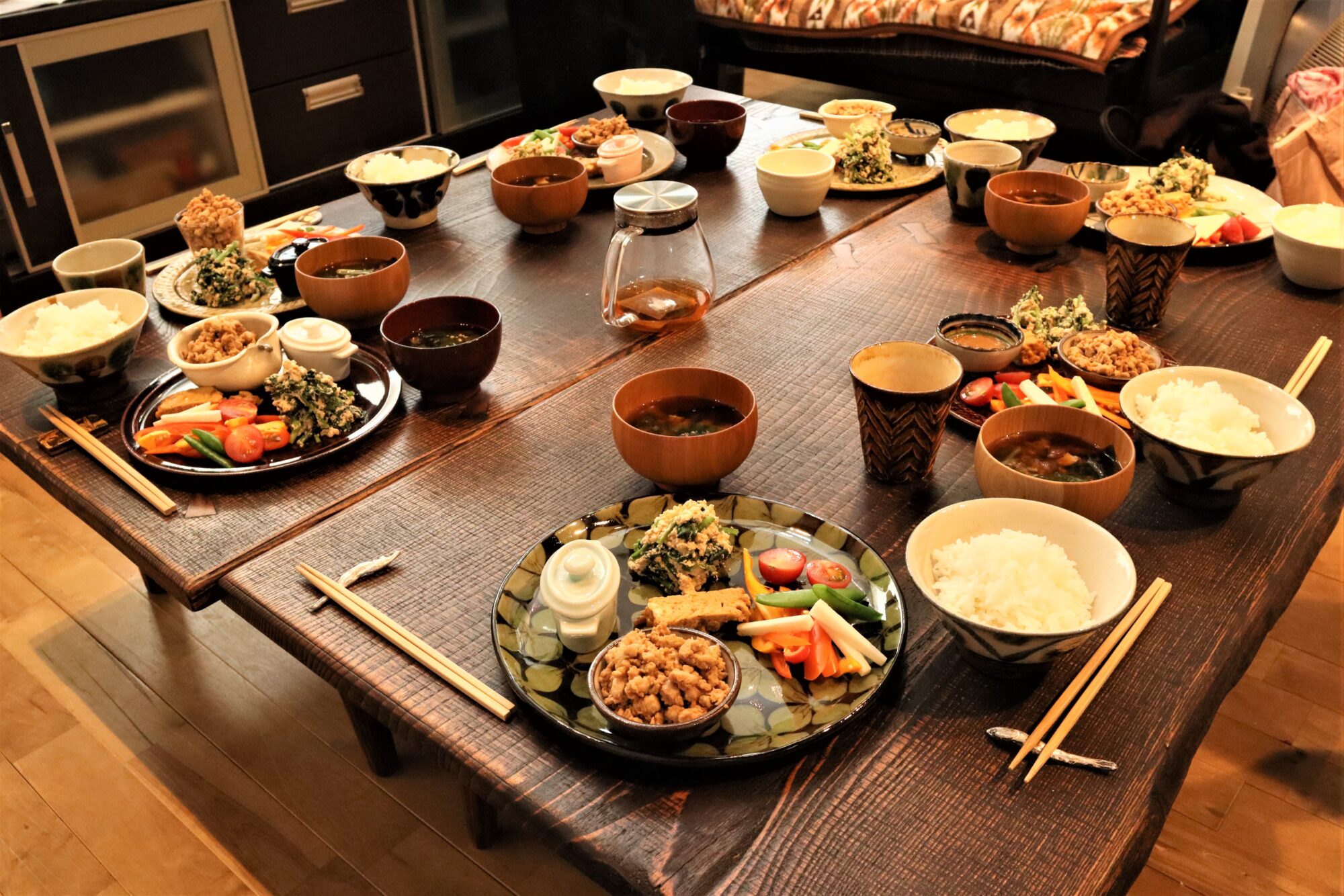食卓にならぶ発酵料理
