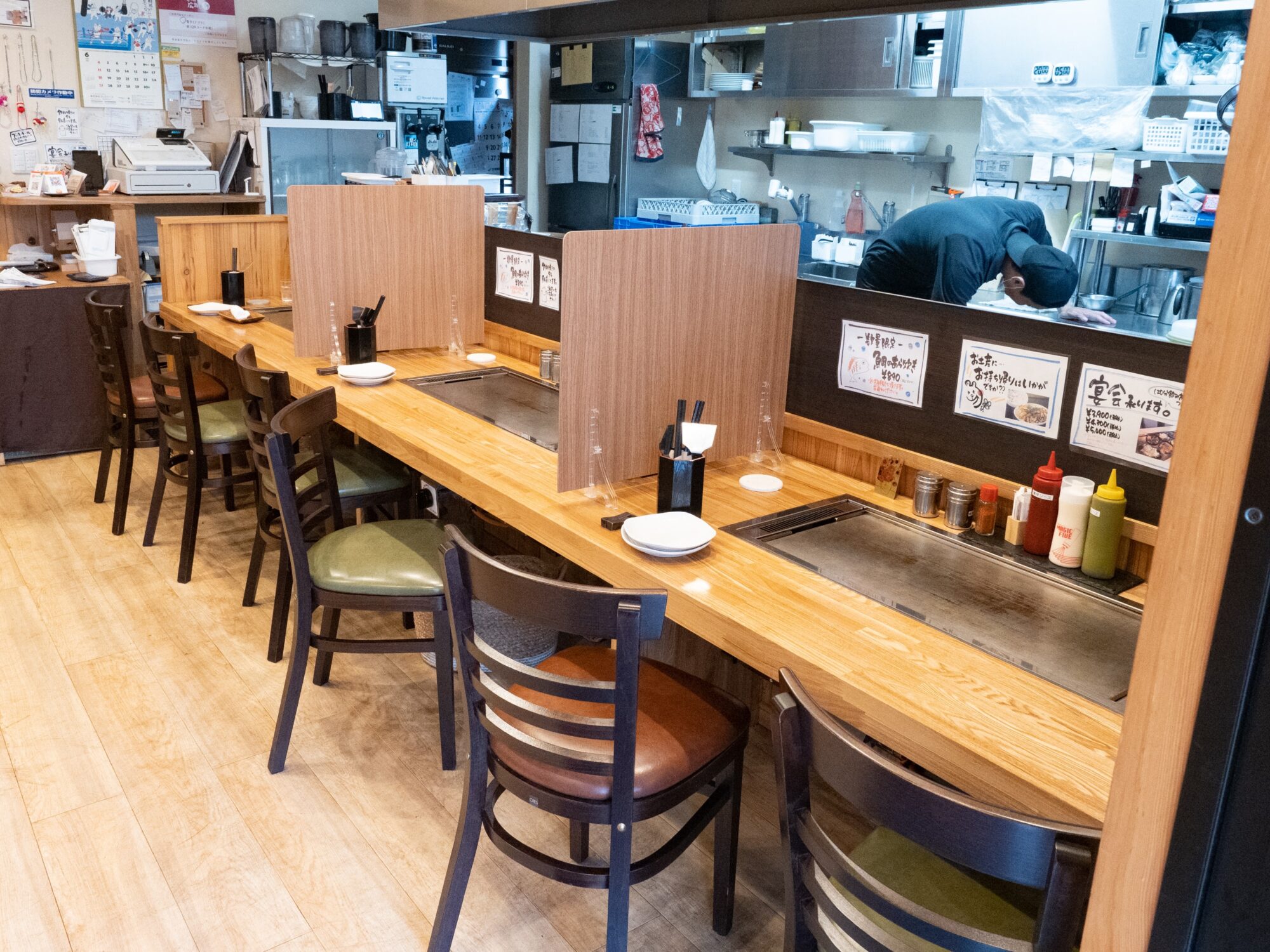 大地の母 本庄店：店内