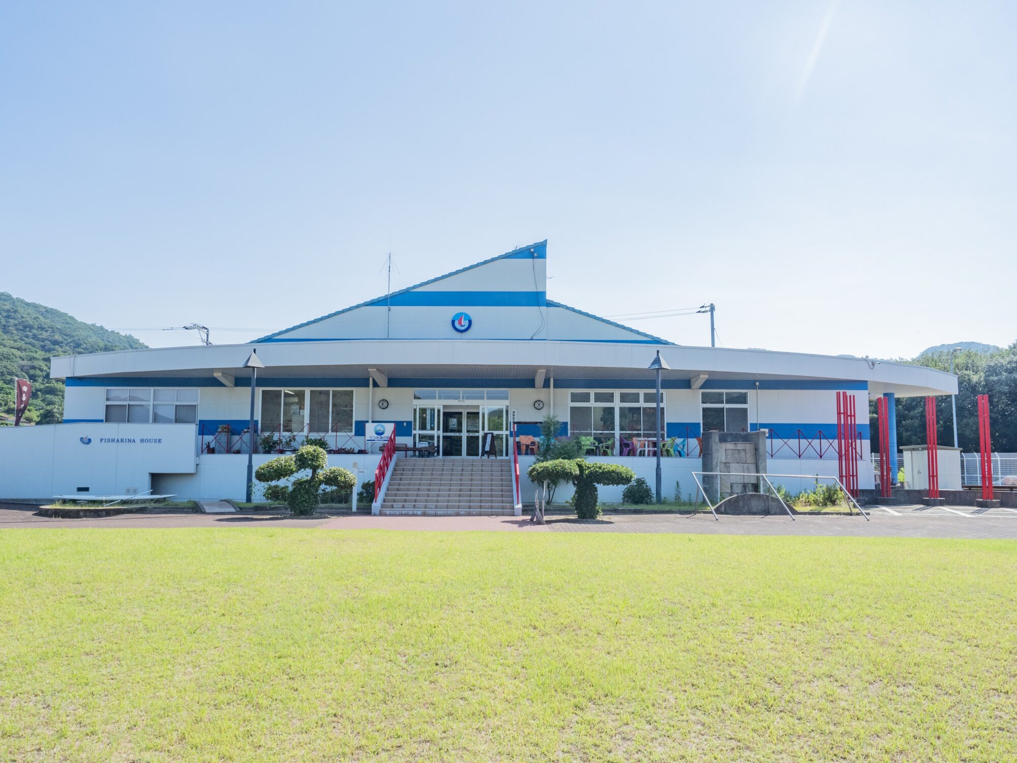 クレセントビーチ海浜公園：内海フィッシャリーナ