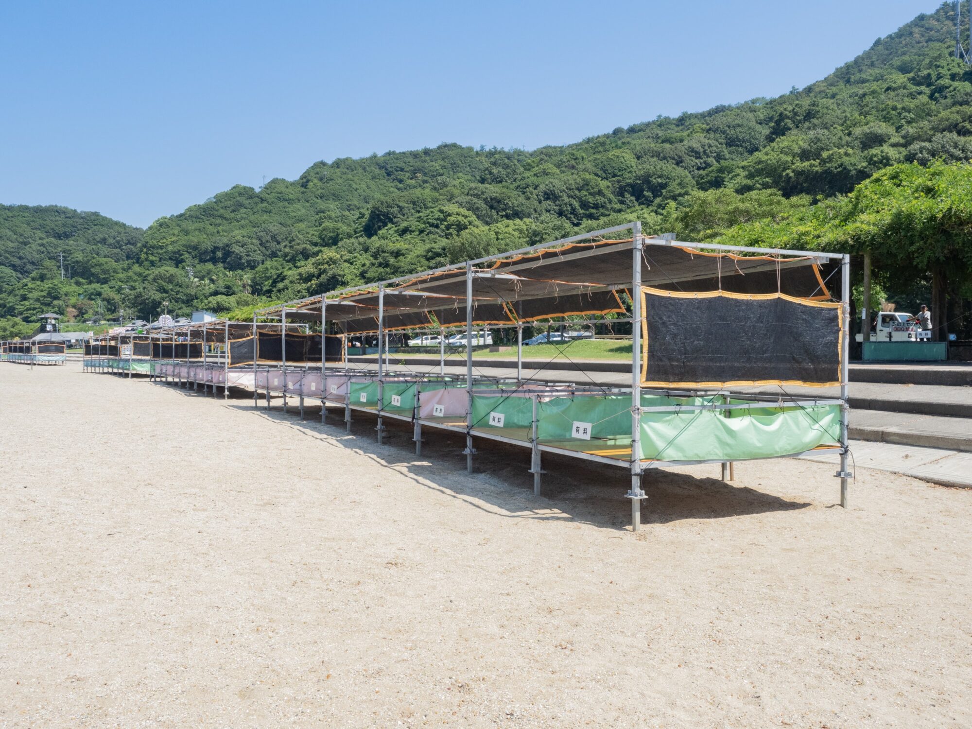 クレセントビーチ海浜公園：桟敷席